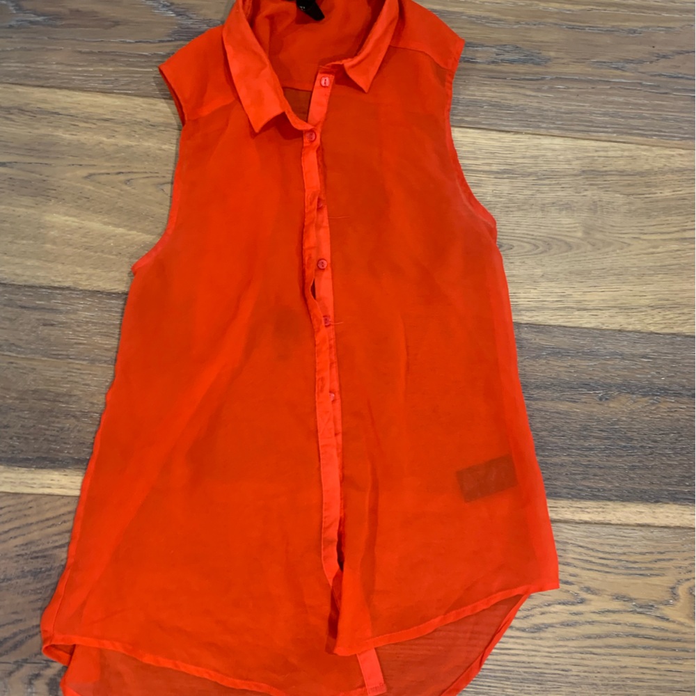 H And M red sheer sleeveless red blouse size 4
